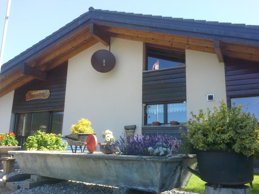 Studio Le Plan Clou Arbaz Exterior foto